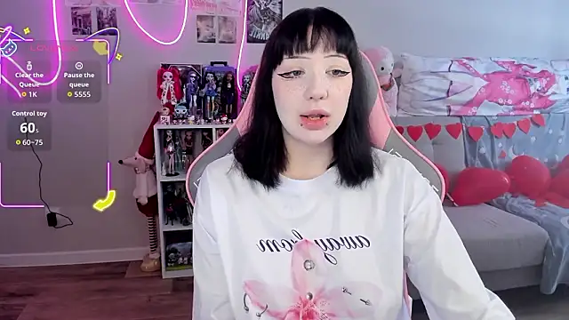 MollysLand online show from 16, 2, 2026