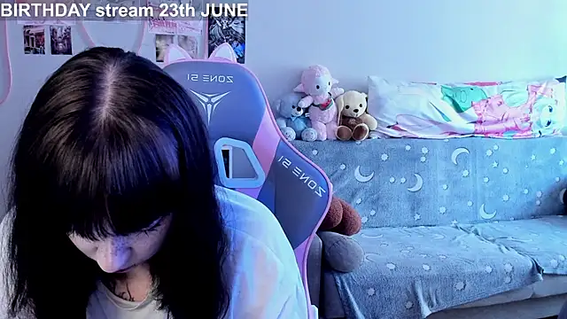 Snapshot of MollysLand chatting on 17, 6, 2026 MollysLand online show from 17, 6, 2026