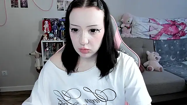 MollysLand online show from 30, 3, 2026