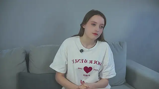 Snapshot of NenaWord chatting on 3, 2, 2026 NenaWord online show from 3, 2, 2026