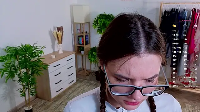 MirthaZien online show from 13, 4, 2026