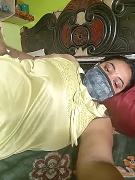 06Rozi online show from 13, 4, 2026