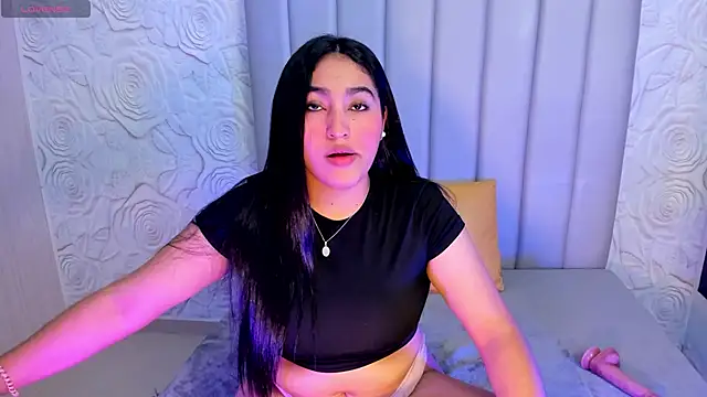 Lya dubois  online show from 30, 3, 2026