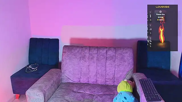 Lya dubois  online show from 20, 3, 2026