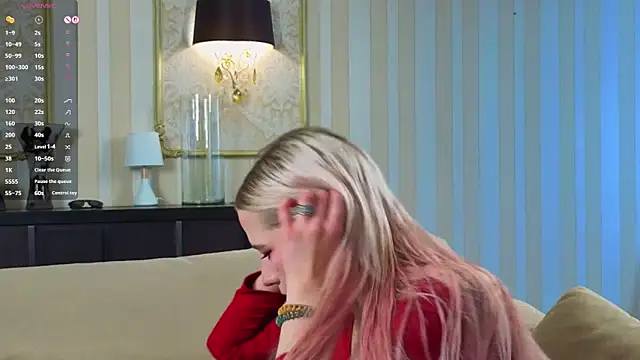 SimonaKaroly online show from 24, 2, 2026