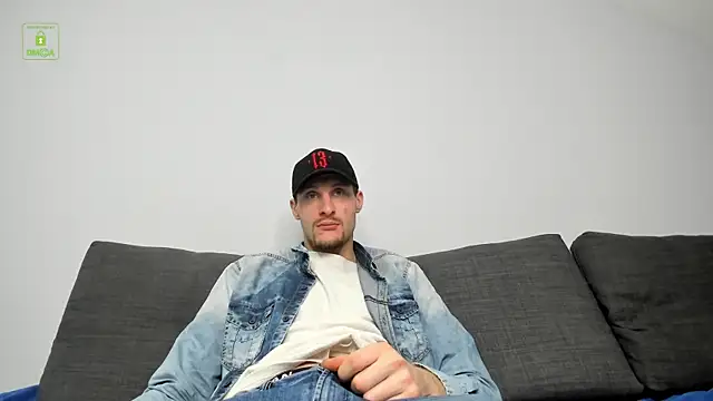 Snapshot of Deymond_Russo chatting on 22, 2, 2026 Deymond Russo online show from 22, 2, 2026