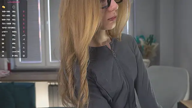 Snapshot of FranciscaGaring chatting on 23, 2, 2026 FranciscaGaring online show from 23, 2, 2026