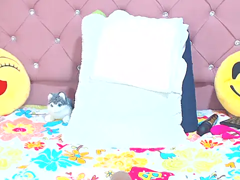 emassquirt29 online show from 11, 4, 2026