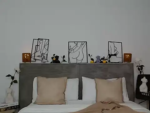 Jasmin0e online show from 18, 2, 2026