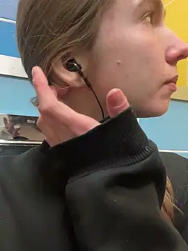 Bubble Chloe online show from 24, 2, 2026