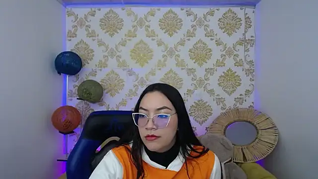 Snapshot of ALISS_M_ chatting on 13, 2, 2026 ALISS M online show from 13, 2, 2026