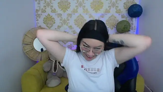 Snapshot of ALISS_M_ chatting on 11, 2, 2026 ALISS M online show from 11, 2, 2026