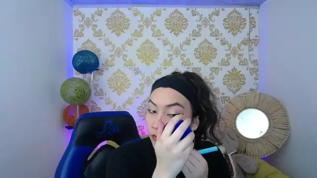 Snapshot of ALISS_M_ chatting on 19, 2, 2026 ALISS M online show from 19, 2, 2026