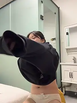 LXR77887 online show from 17, 2, 2026