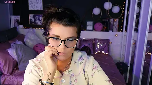 Snapshot of RikaCoutts chatting on 12, 2, 2026 RikaCoutts online show from 12, 2, 2026