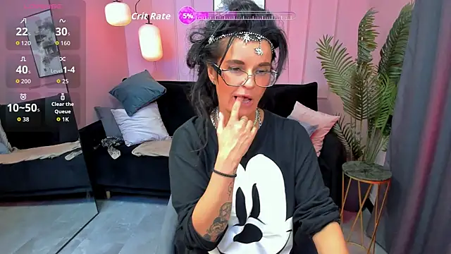 Snapshot of RikaCoutts chatting on 29, 6, 2026 RikaCoutts online show from 29, 6, 2026