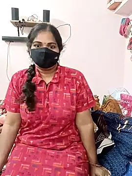 Maturecouple225 online show from 13, 2, 2026