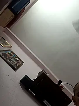 Maturecouple225 online show from 10, 2, 2026