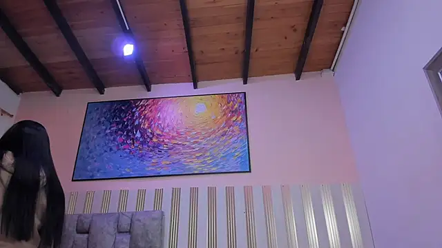 nina glow online show from 28, 3, 2026