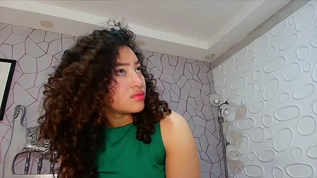 meganrousx online show from 27, 3, 2026