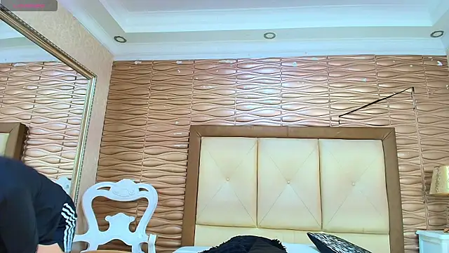 meganrousx online show from 21, 2, 2026