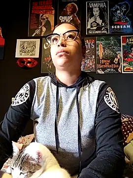 GingerLara online show from 6, 2, 2026