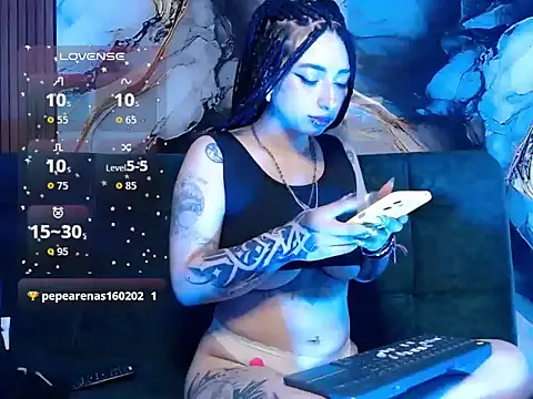  weird sativa online show from 25, 4, 2026