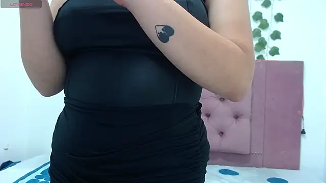 CarolRousee online show from 15, 4, 2026