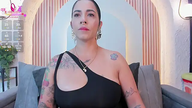 Snapshot of violet_scott_ chatting on 16, 7, 2026 violet scott online show from 16, 7, 2026