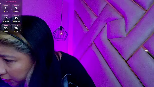 Dahiana Dmour  online show from 20, 2, 2026