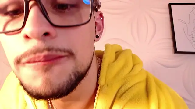 valenssio moretti online show from 13, 3, 2026