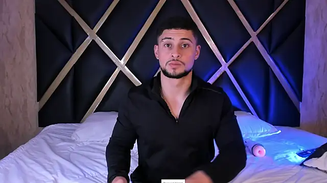 Snapshot of valenssio_moretti chatting on 23, 4, 2026 valenssio moretti online show from 23, 4, 2026