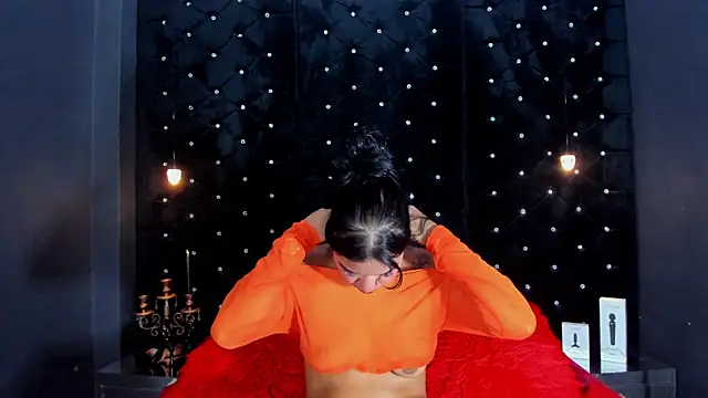 MiaWolton online show from 30, 3, 2026