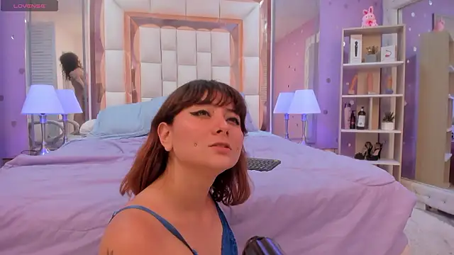 Goldentemptation  online show from 25, 3, 2026