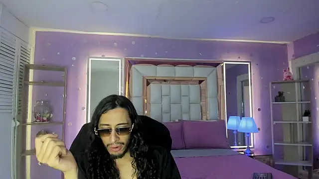 Goldentemptation  online show from 10, 7, 2026