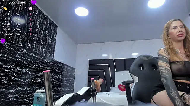 Ladyy Scarlett online show from 14, 5, 2026