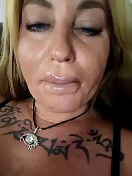 MiaMooly online show from 23, 9, 2025