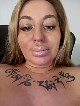 MiaMooly online show from 11, 1, 2026