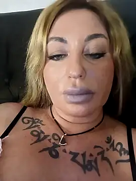 MiaMooly online show from 29, 11, 2025