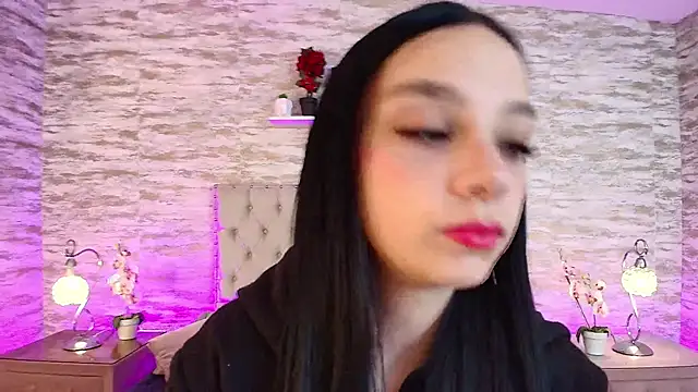 Elizabeth Ferrer online show from 19, 3, 2026