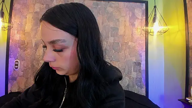 Elizabeth Ferrer online show from 12, 3, 2026