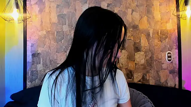 Elizabeth Ferrer online show from 27, 2, 2026