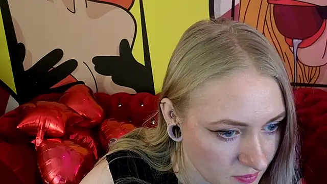 Snapshot of DramaQuenns chatting on 12, 2, 2026 DramaQuenns online show from 12, 2, 2026