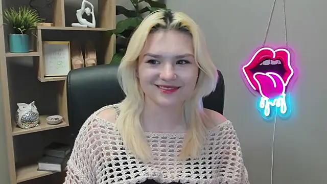 SweetLilyxo online show from 18, 3, 2026