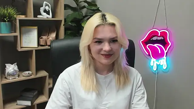 SweetLilyxo online show from 5, 3, 2026