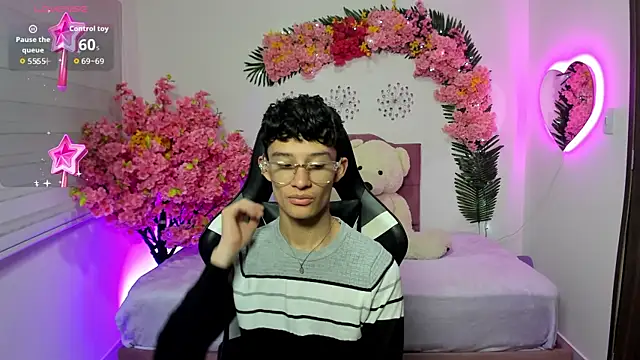 Patrick Howland  online show from 20, 3, 2026