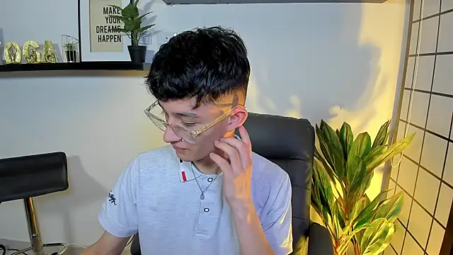 Patrick Howland  online show from 31, 3, 2026