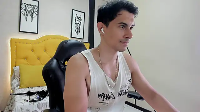 Mike Conors online show from 11, 3, 2026