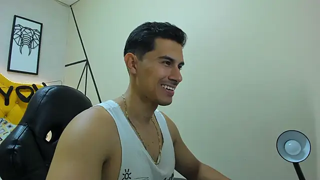 Snapshot of Mike_Conors chatting on 13, 2, 2026 Mike Conors online show from 13, 2, 2026