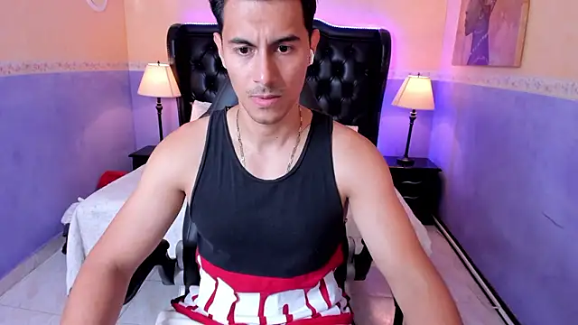 Snapshot of Mike_Conors chatting on 25, 2, 2026 Mike Conors online show from 25, 2, 2026